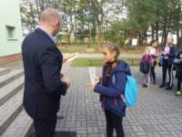 _104537_small.jpg